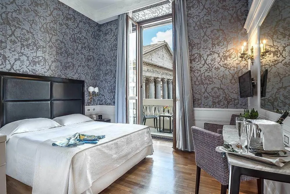 *** Hotel Albergo del Senato Roma Italia