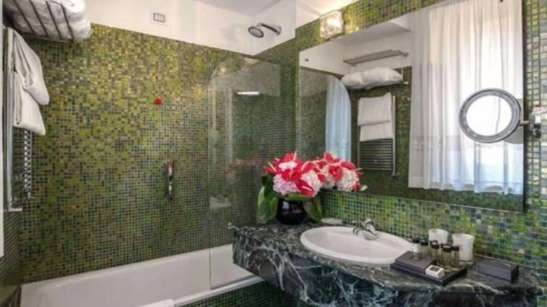 *** Hotel Albergo del Senato Roma Italia