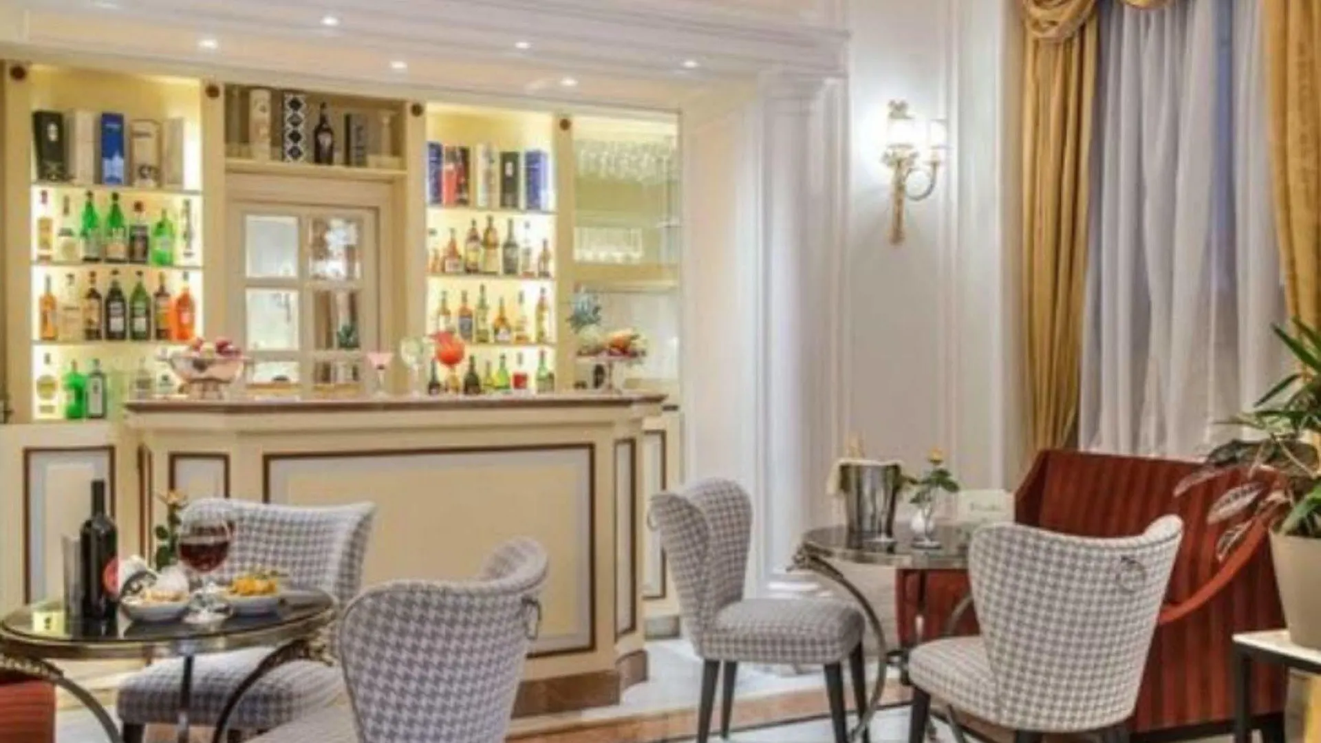 Albergo del Senato Roma Italia
